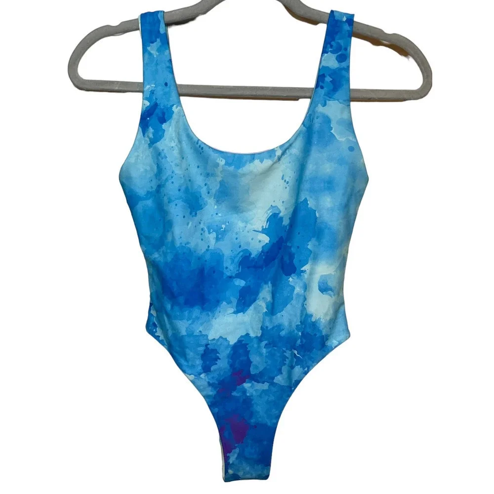 Moana Bikini Seamless + Reversible Heatstroke One Piece Bikini